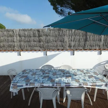 Maison De à 1km De La - 2 Chambres, Jardin, Terrasses, Proche Commerces - Fr-1-540-252