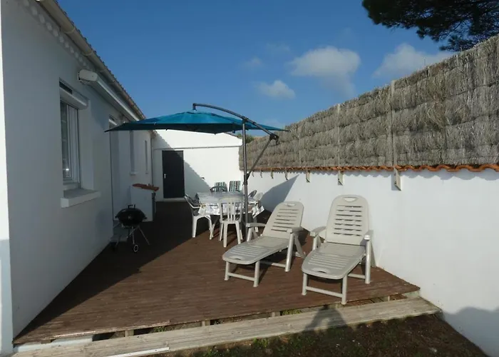 Maison De à 1km De La - 2 Chambres, Jardin, Terrasses, Proche Commerces - Fr-1-540-252 Hébergement de vacances