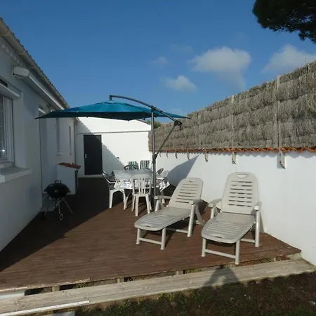 : Maison 77m², 4 Personnes, Animaux Admis, Parking - Fr-1-540-252 Tatil Evi